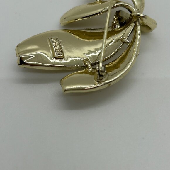 Vintage Lisner Gold-Tone Textured Leaf Brooch Pendant Floral Design Mid-Century - Picture 7 of 16